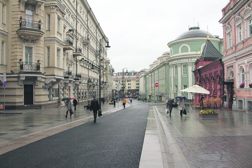 По центру столицы — пешком