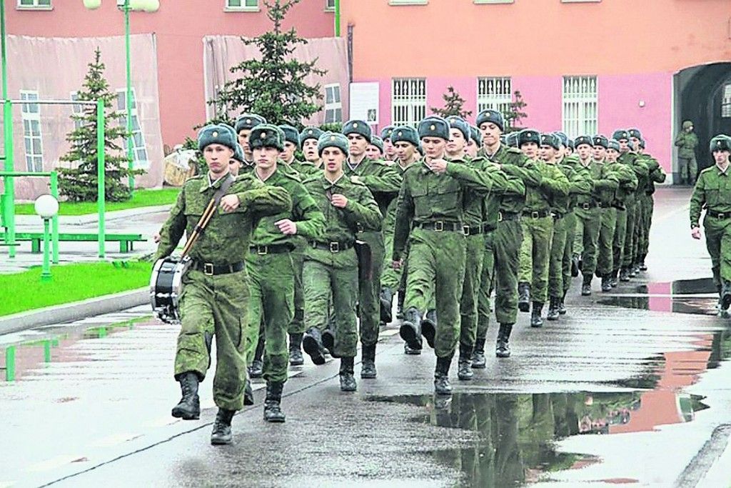 Начало службы в армии. Осенний призыв 2022. Служба в армии. Служить в армии. Военная служба в армии.