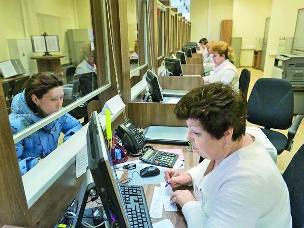 Студенты будут получать социальные карты в МФЦ