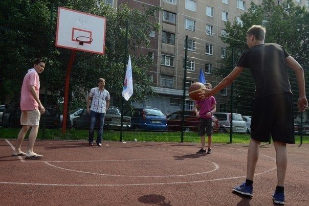 Жители Бирюлева выбрали тип спортплощадки на Востряковском проезде