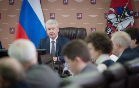 Сергей Собянин отметил, что записи с городских видеокамер используется при расследовании 70% преступлений