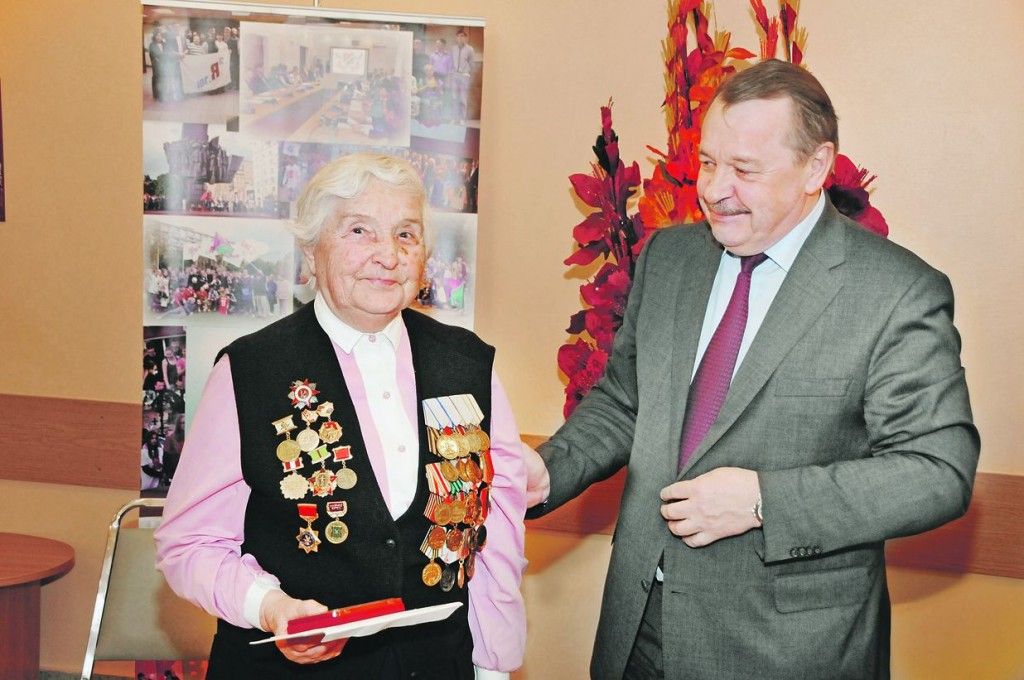 Давайте, люди, никогда об этом не забудем