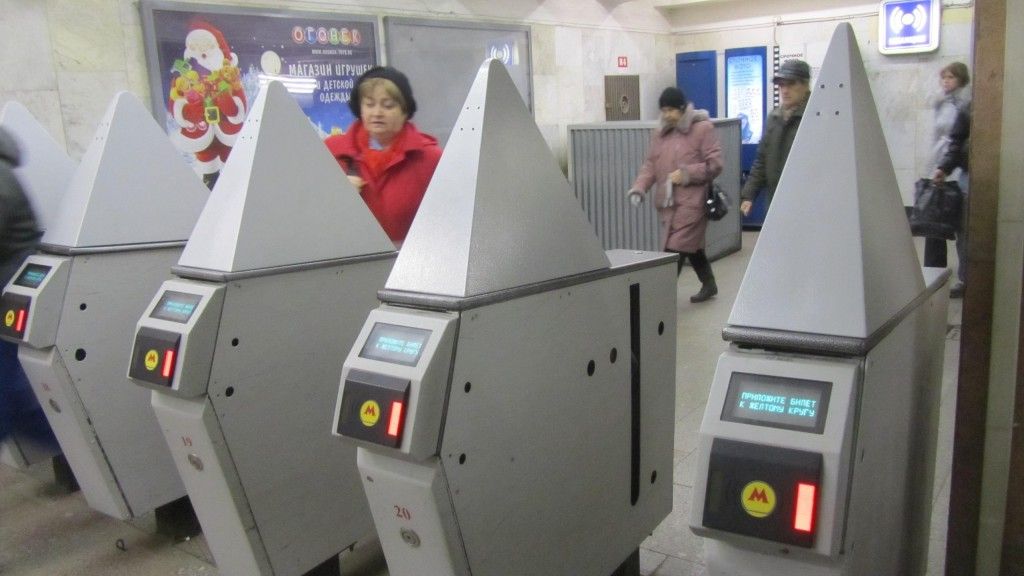 Московский метрополитен не планирует вводить систему проверки билетов на выходе из метро