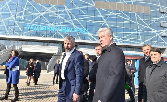 Сергею Собянину презентовали самый современный ледовый дворец России «Парк легенд»