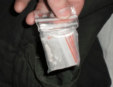 Подозреваемые в хранении наркотиков задержаны в Чертаново Центральном