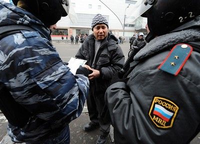 В рамках операции «Мигрант-розыск» на юге Москвы задержаны преступники, находящиеся в розыске