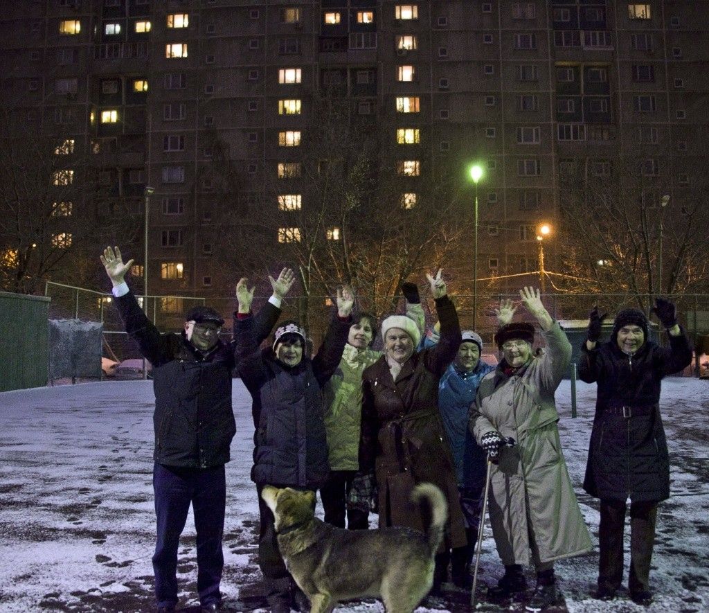 Жители Орехово-Борисово "Зажгли в своих окнах Победу!"