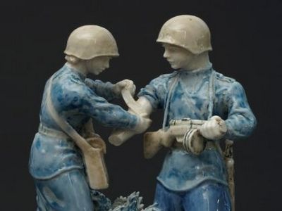 Музей-заповедник «Царицыно» приглашает посетить выставку «Война в нашей памяти. Фарфоровая легенда»