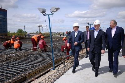 Собянин проинспектировал строительство важного путепровода для инфраструктуры запада столицы