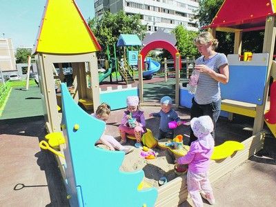 В Орехово-Борисово Северном обустроят 20 дворовых площадок