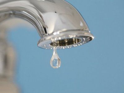В столице началось плановое отключение горячей воды в жилых домах