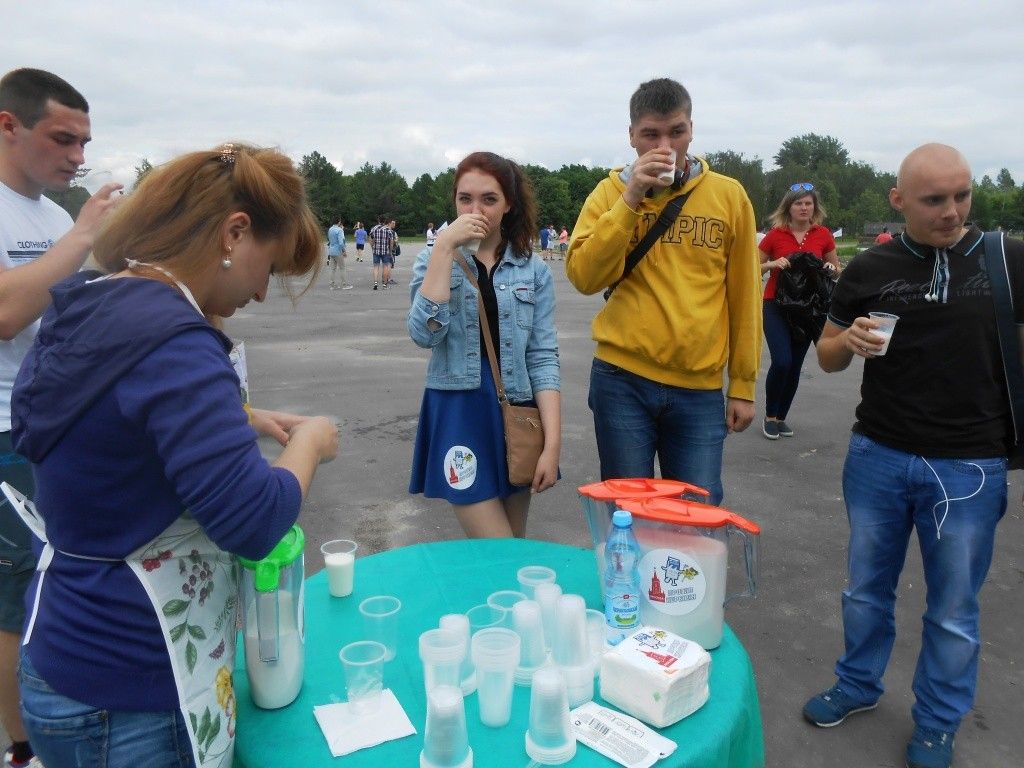 Вместо сигарет – молоко и марш-бросок.