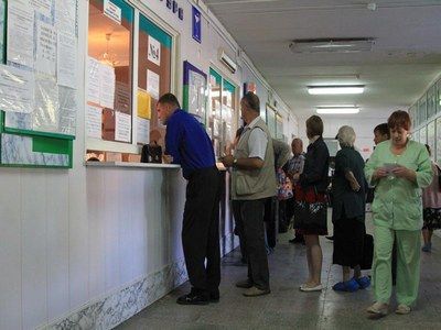 В московских поликлиниках сократят время ожидания приема к врачу