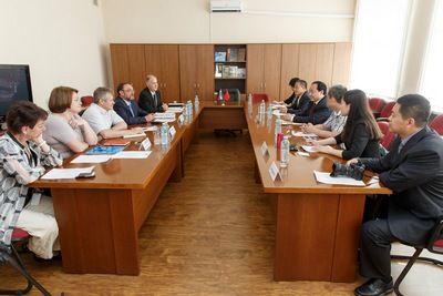 Москва и Пекин продолжат сотрудничество в сфере образования