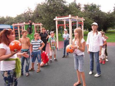 В парке «Садовники» прошли эстафеты и окружные соревнования