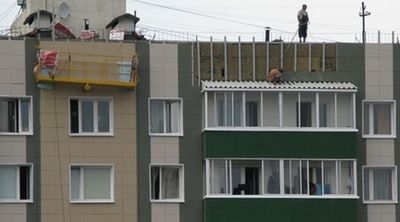 По данным ВЦИОМ, 13% москвичей считают, что в их доме необходимо провести капитальный ремонт