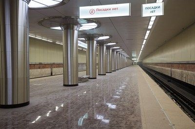 В вестибюлях станций Московского метрополитена планируют устанавливать зеркала