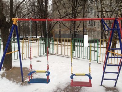 Отремонтирована детская площадка в Северном Чертанове