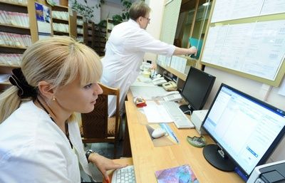 Московские поликлиники открыли возможность прикрепления онлайн