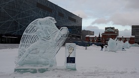 выставка ледяных скульптур "Рекорды спорта" в "Парке легенд"