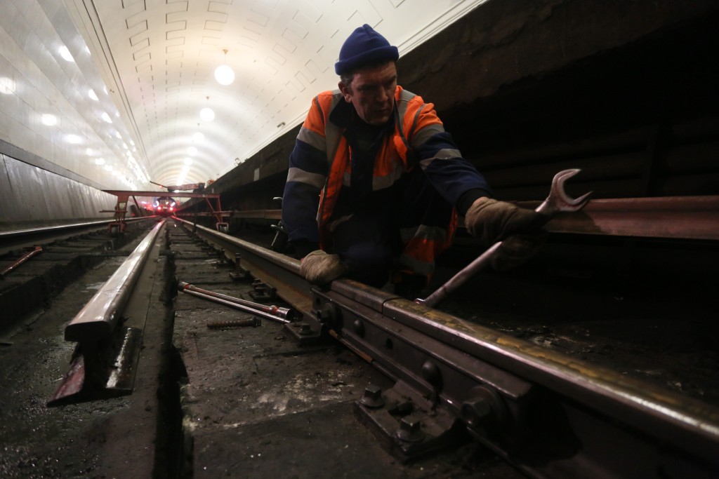 Вестибюли 12 станций метро закроют на ремонт в выходные