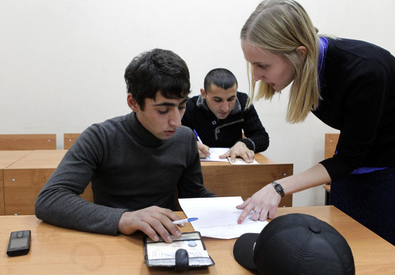Для мигрантов могут появиться тексты для проверки знаний по русскому языку