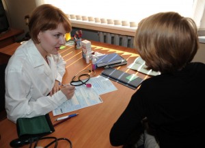 В Совете Федерации пересмотрят порядок начисления денег при болезни врач