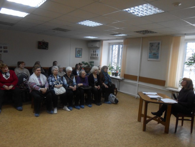 В Центре социального обслуживания «Коломенское» прошел вечер Маяковского
