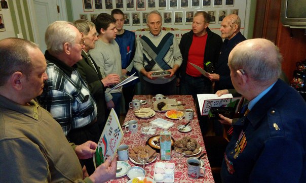Ветераны Чертанова Северного рассказали активистам о временах своей молодости