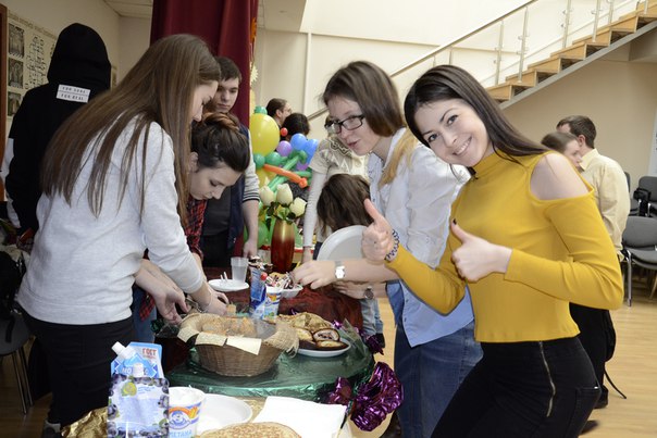 Первый день Масленицы прошел на юге Москвы