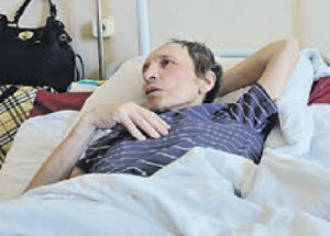 Александр Цикин благодарит работников больницы после операции Александр Цикин благодарит работников больницы после операции