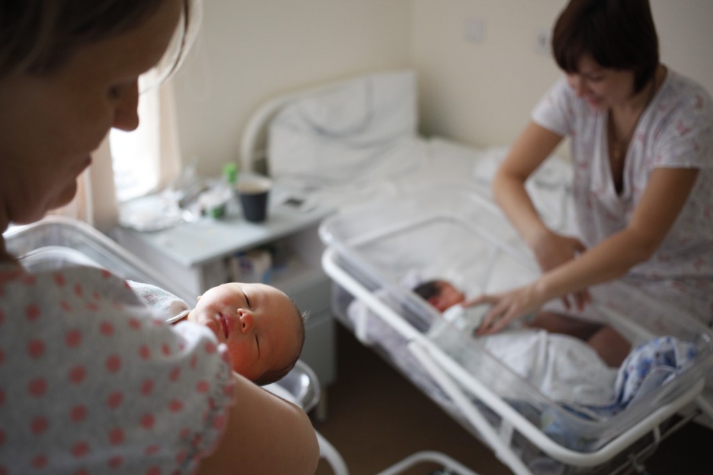 В Южном округе Москвы в прошлом году родились почти 17 тысяч детей