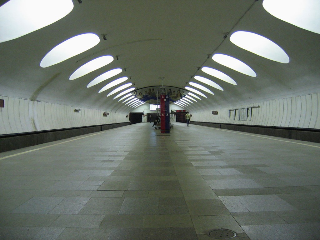Вестибюли девяти станций подземки закроются на выходных