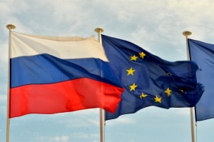 Евросоюз на полгода продлил санкции против граждан России и Украины