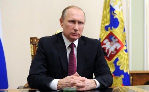 Владимир Путин распорядился строже наказывать нарушителей правил дорожного движения doc6ojveaxtr4p1ifpb93bv_800_480