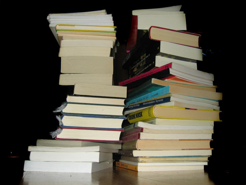 Библиотеки подарят лишние книги москвичам