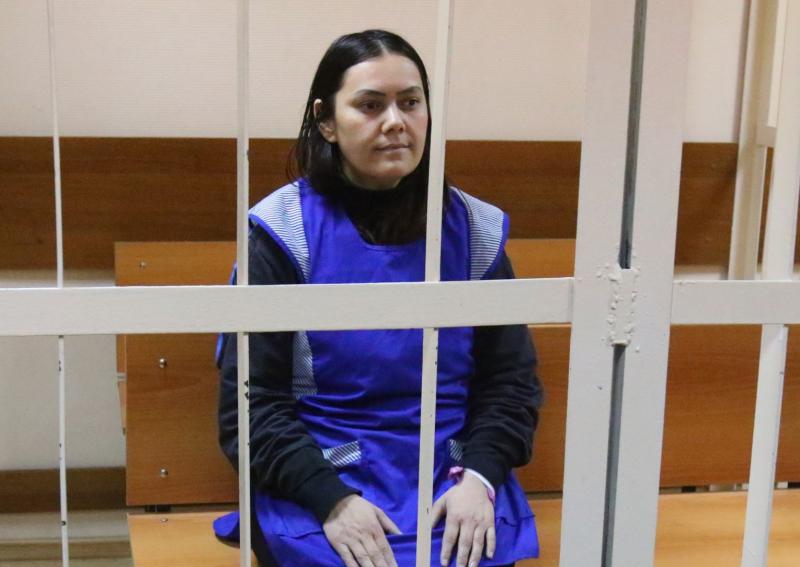 Бобокулову, обвиняемую в убийстве ребенка, оставили под стражей на месяц по решению суда
