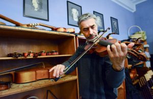 В "Царицыно" прошел концерт "Мелодия для скрипки"