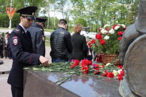 Сотрудники правоохранительных органов Южного округа проехали по местам былой славы Сотрудники правоохранительных органов Южного округа проехали по местам былой славы