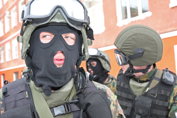 Задержанные в Москве террористы планировали обстрелять прохожих