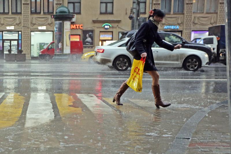 В столице зафиксирован оранжевый уровень погодной опасности