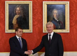 Мэр Москвы Сергей Собянин подписал соглашения с рыбопроизводителями и торговыми сетевыми компаниями Мэр Москвы Сергей Собянин подписал соглашения с рыбопроизводителями и торговыми сетевыми компаниями