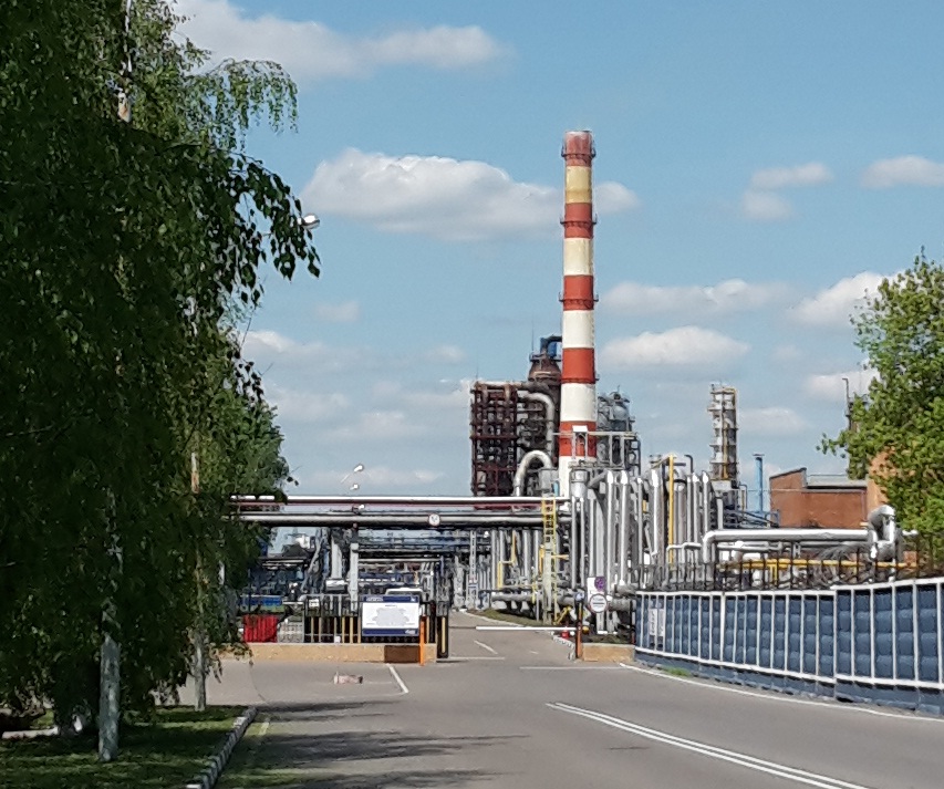 Причину инцидента на Московском нефтеперерабатывающем заводе выяснит комиссия