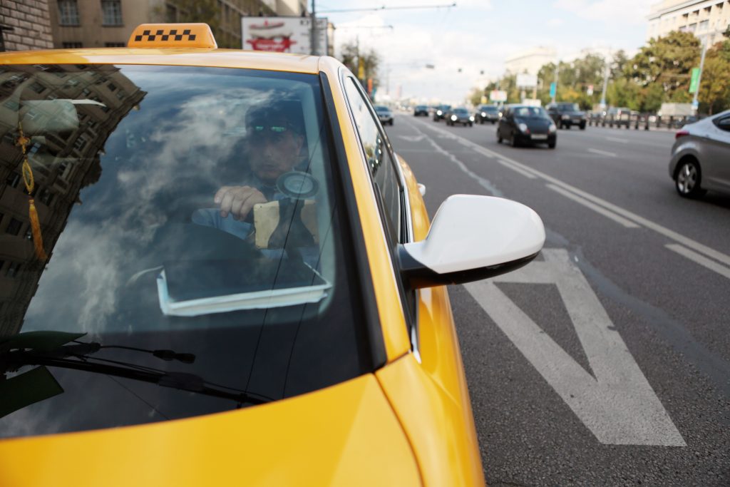 Такси-сервис Uber готовит систему совместных поездок