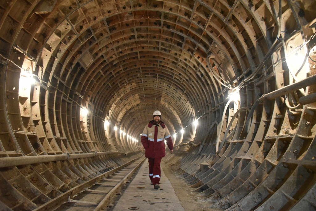 Строительство трех тоннелей на станции метро «Окружная» завершено
