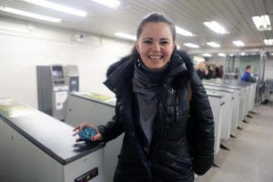 Электронный брелок с функцией карты «Тройка» подарят пассажирам метро Электронный брелок с функцией карты «Тройка» подарят пассажирам метро