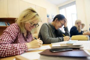 Лицей Нагорного района лидирует в национальном рейтинге Лицей Нагорного района лидирует в национальном рейтинге