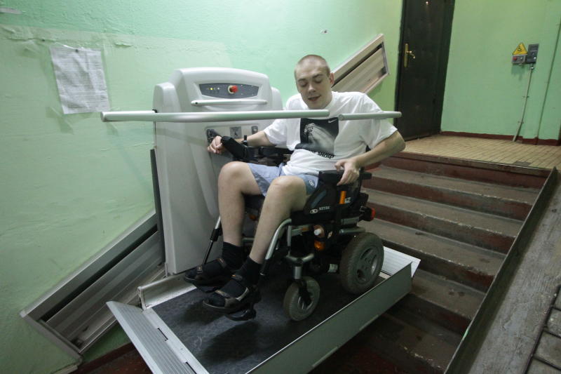 Подъемник для маломобильных граждан установят в Москворечье-Сабурове
