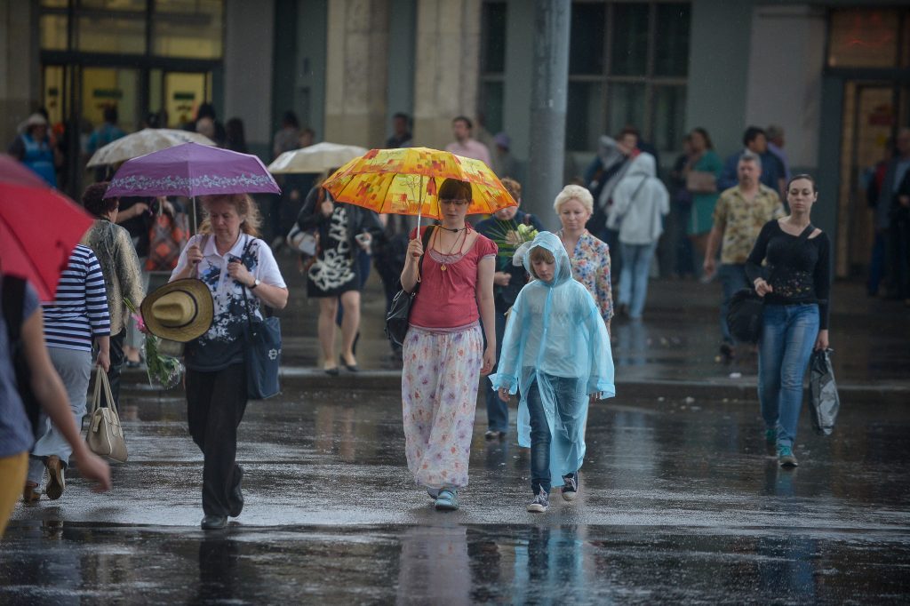 Погода на пятницу: дождь и гроза