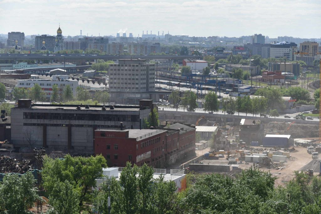 Срок возведения многофункционального комплекса в промзоне Бирюлево продлили до конца 2018 года